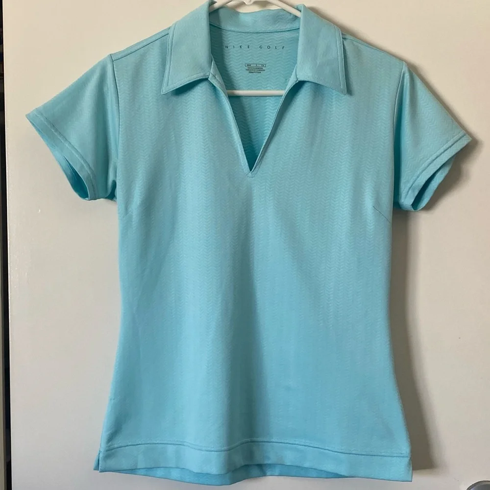 Nike Women’s‎ Golf Shirt